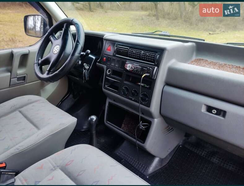 Volkswagen Transporter 2001