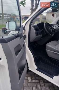 Мінівен Volkswagen Transporter 2008 в 