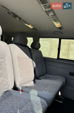 Мінівен Volkswagen Transporter 2006 в 