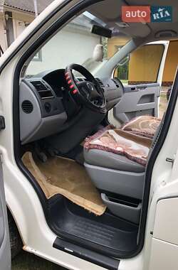 Минивэн Volkswagen Transporter 2005 в 