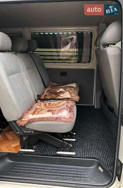 Минивэн Volkswagen Transporter 2005 в 