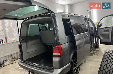 Минивэн Volkswagen Transporter 2010 в Черновцах