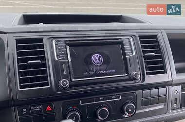 Грузовой фургон Volkswagen Transporter 2017 в 