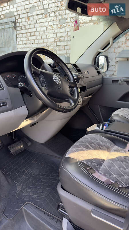 Мінівен Volkswagen Transporter 2008 в Києві