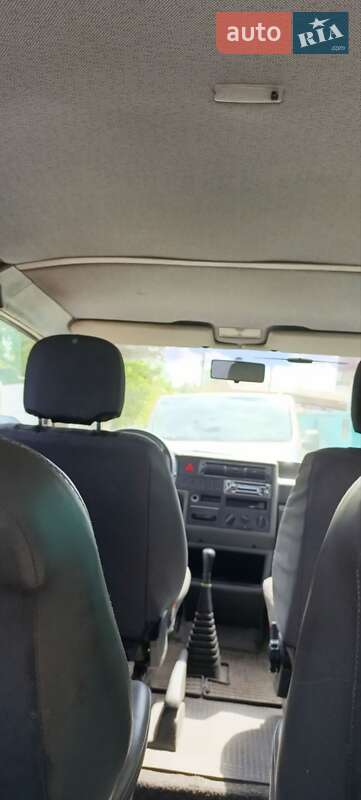 Минивэн Volkswagen Transporter 2002 в Чернигове