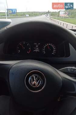 Мінівен Volkswagen Transporter 2016 в 