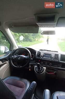 Мінівен Volkswagen Transporter 2016 в 