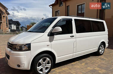 Мінівен Volkswagen Transporter 2010 в Чернівцях