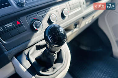 Вантажний фургон Volkswagen Transporter 2017 в 