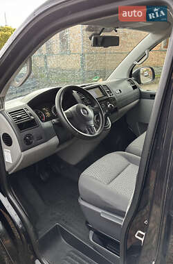 Мінівен Volkswagen Transporter 2012 в 