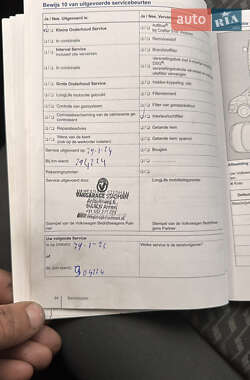 Мінівен Volkswagen Transporter 2012 в 