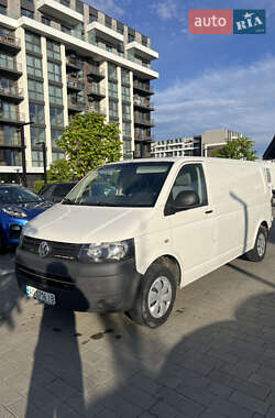 Вантажний фургон Volkswagen Transporter 2010 в Ужгороді