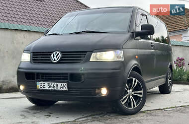 Мінівен Volkswagen Transporter 2004 в Миколаєві