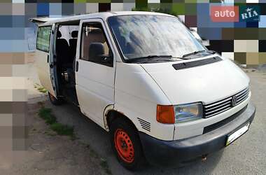Минивэн Volkswagen Transporter 2000 в 