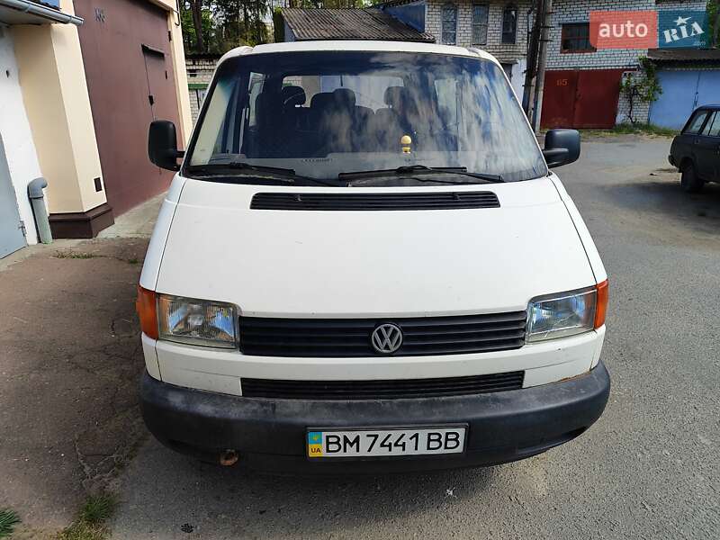Минивэн Volkswagen Transporter 2000 в 