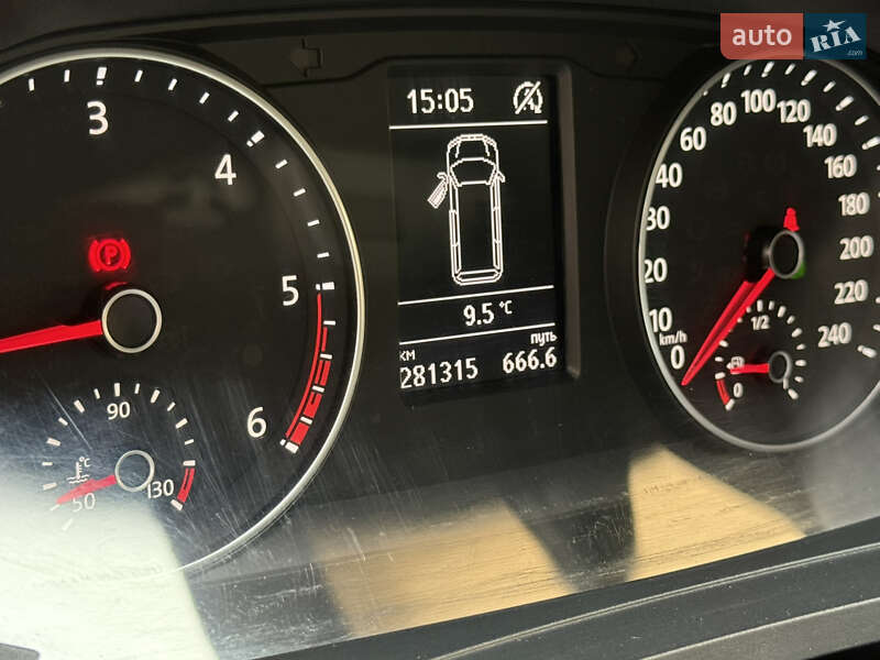 Вантажний фургон Volkswagen Transporter 2019 в Тячеві