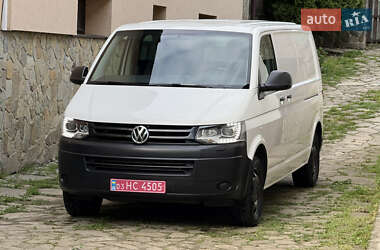 Минивэн Volkswagen Transporter 2015 в Тячеве