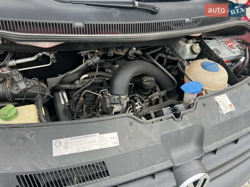 Минивэн Volkswagen Transporter 2012 в Виннице