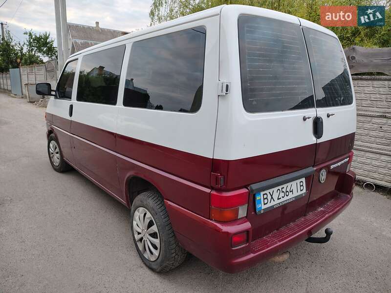 Минивэн Volkswagen Transporter 1997 в Остроге