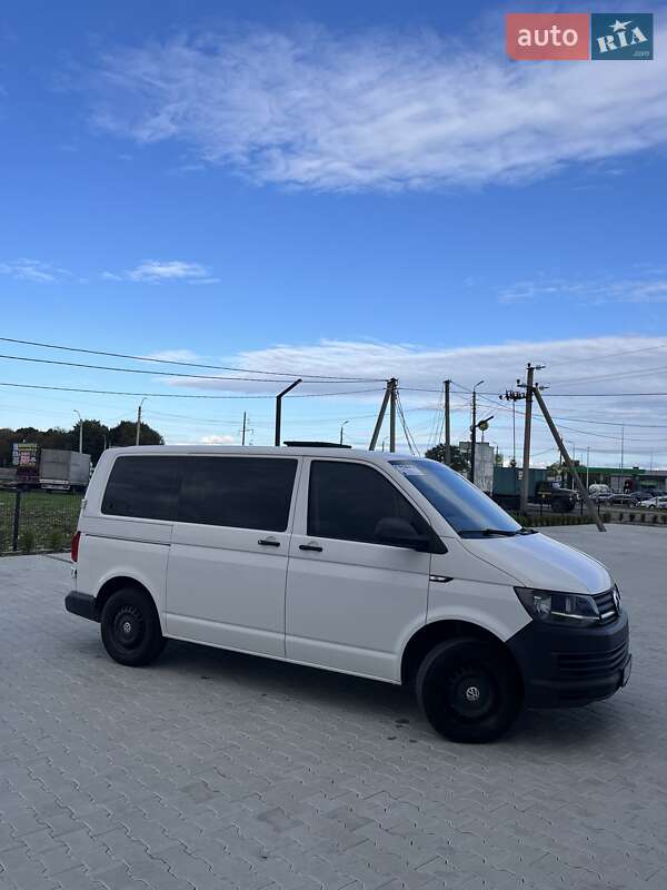 Мінівен Volkswagen Transporter 2016 в Хусті