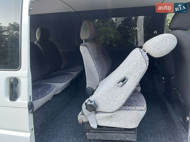 Минивэн Volkswagen Transporter 1999 в Радивилове