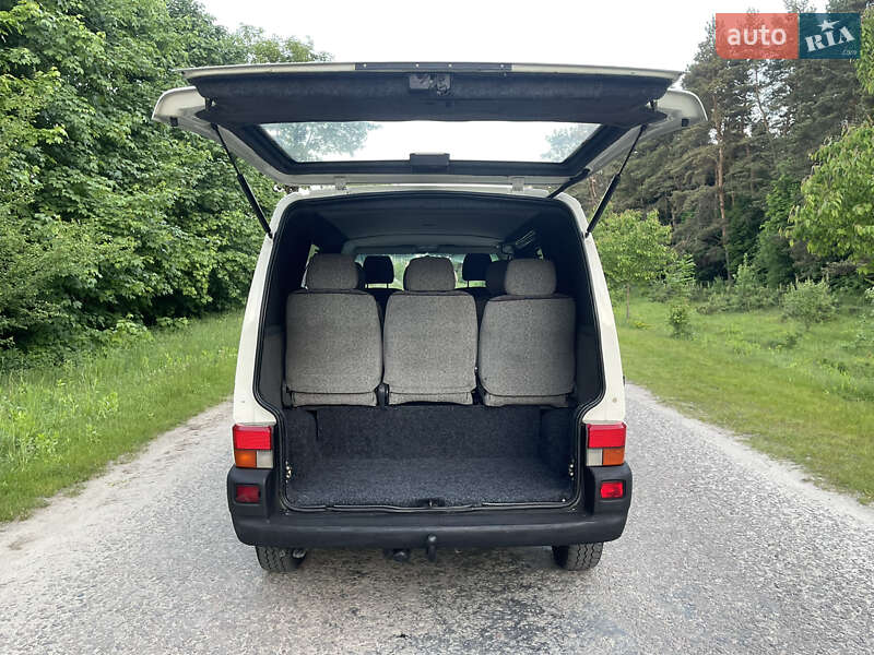 Минивэн Volkswagen Transporter 1999 в Радивилове