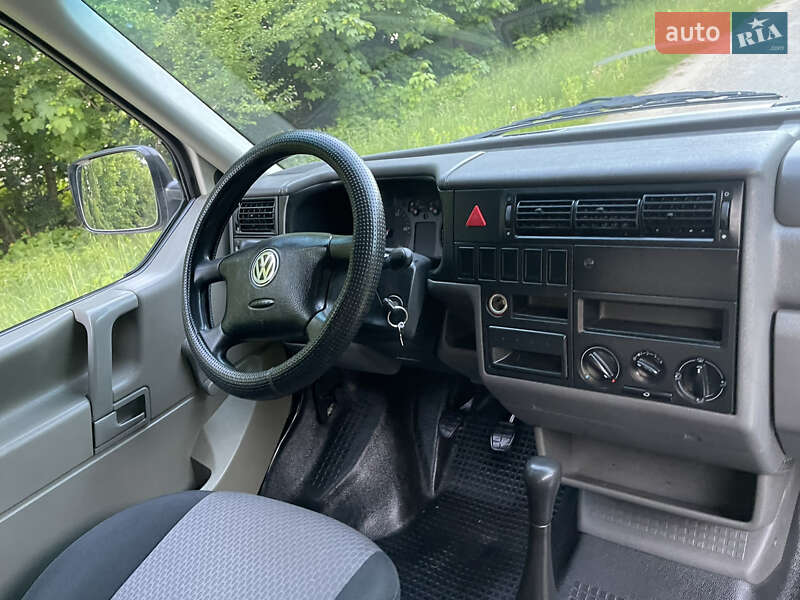 Минивэн Volkswagen Transporter 1999 в Радивилове
