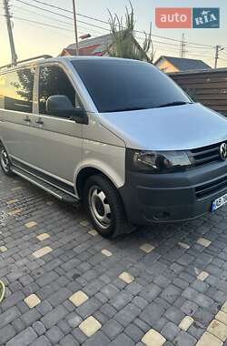 Грузовой фургон Volkswagen Transporter 2013 в Виннице