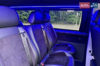 Мінівен Volkswagen Transporter 2017 в 