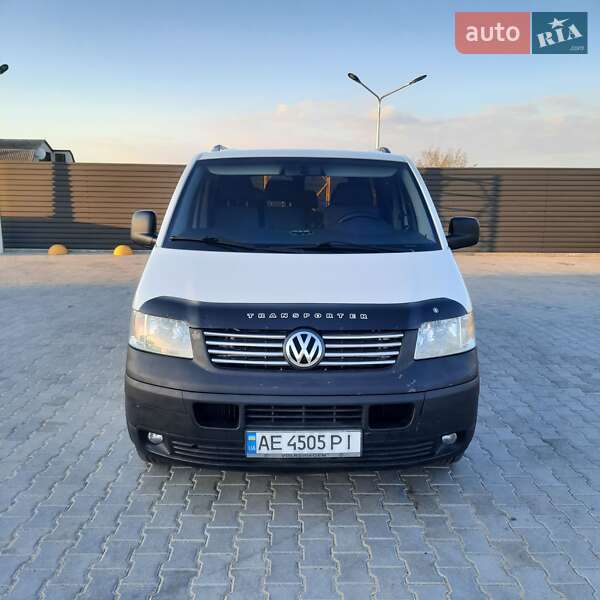 Мінівен Volkswagen Transporter 2006 в Миколаєві