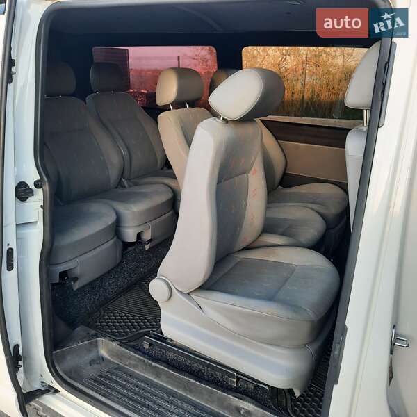 Мінівен Volkswagen Transporter 2006 в Миколаєві