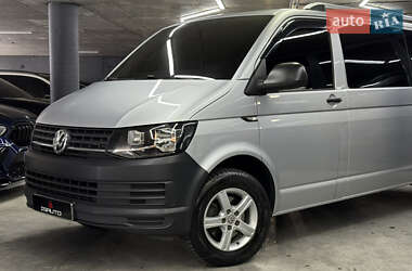 Грузовой фургон Volkswagen Transporter 2015 в 