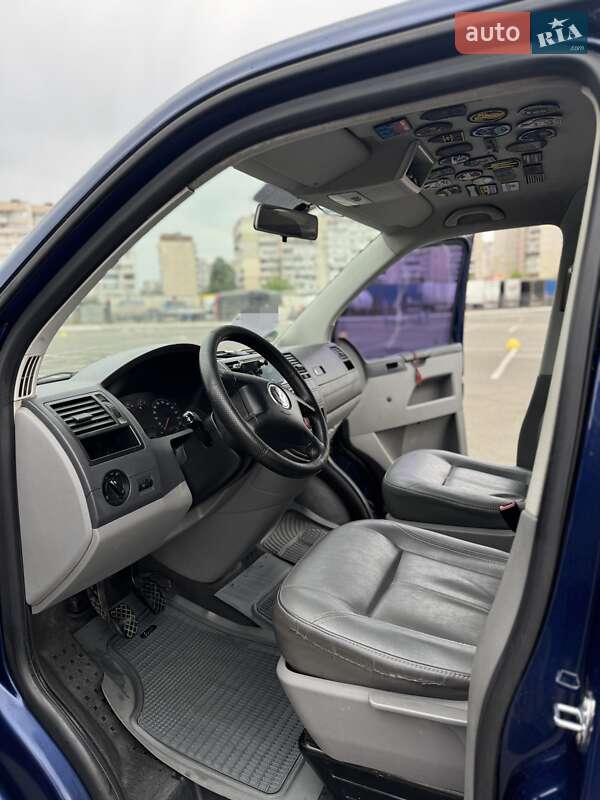 Минивэн Volkswagen Transporter 2007 в Киеве