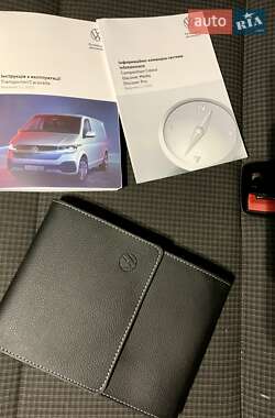 Минивэн Volkswagen Transporter 2020 в 