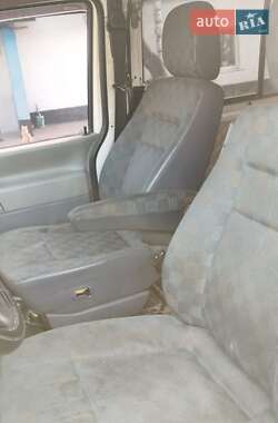 Минивэн Volkswagen Transporter 2000 в 