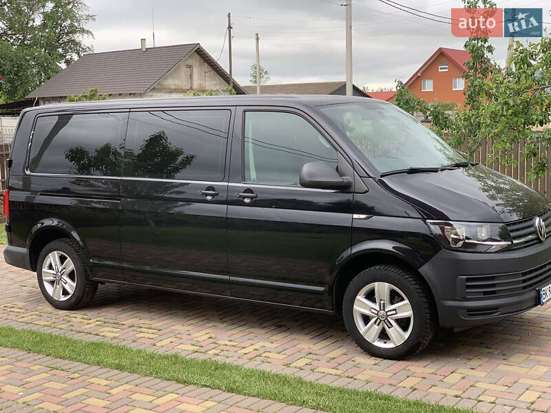 Минивэн Volkswagen Transporter 2016 в Ровно