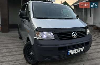 Минивэн Volkswagen Transporter 2006 в Черновцах