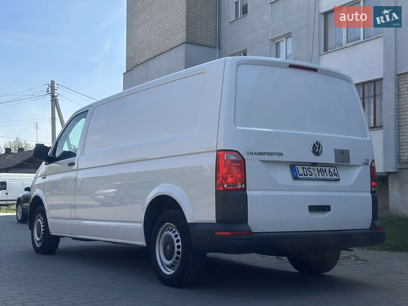 Вантажний фургон Volkswagen Transporter 2018 в Дубні