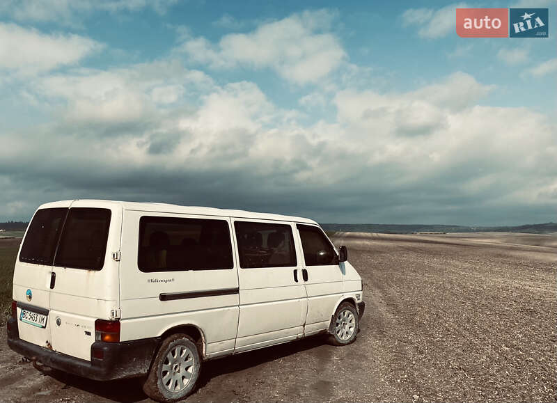 Мінівен Volkswagen Transporter 2001 в Золочеві
