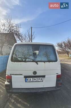 Мінівен Volkswagen Transporter 2000 в 