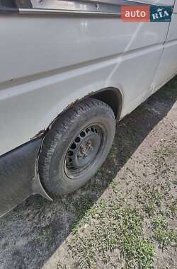 Мінівен Volkswagen Transporter 2000 в 