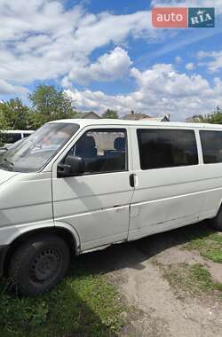 Мінівен Volkswagen Transporter 2000 в 