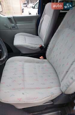 Минивэн Volkswagen Transporter 1999 в 