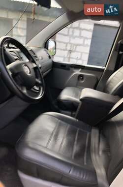 Минивэн Volkswagen Transporter 2008 в 