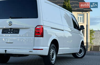 Грузовой фургон Volkswagen Transporter 2019 в 