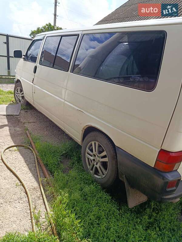 Мікроавтобус Volkswagen Transporter 2001 в Єрках