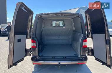 Мінівен Volkswagen Transporter 2014 в 