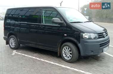 Минивэн Volkswagen Transporter 2011 в 
