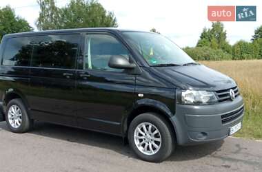 Минивэн Volkswagen Transporter 2011 в 