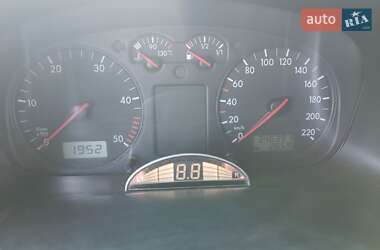 Мінівен Volkswagen Transporter 2003 в 